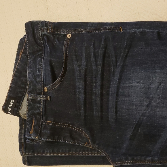 Express Jeans - Picture 2 of 5